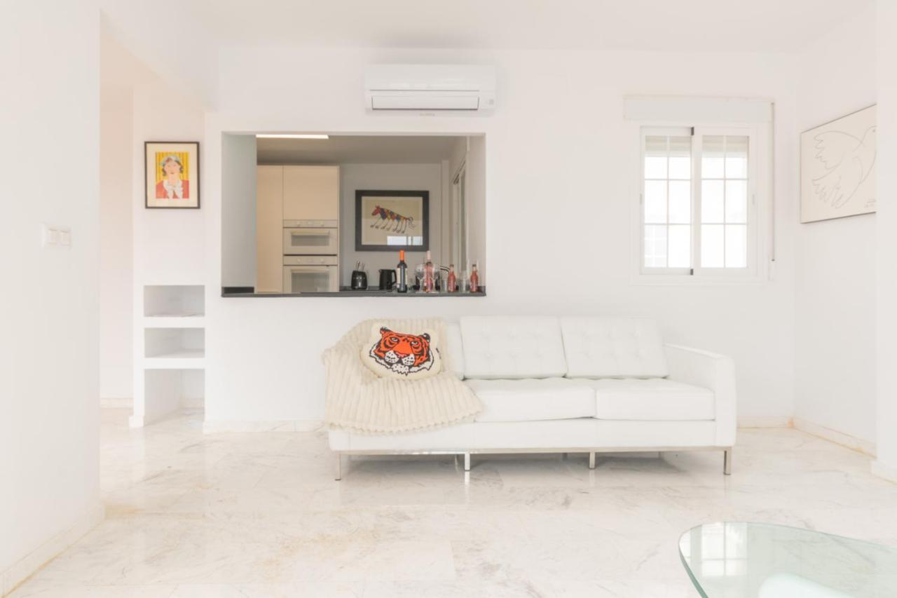 Apartamento Luxury Penthouse: The Beacon At Punta De La Mona Almuñécar Exterior foto